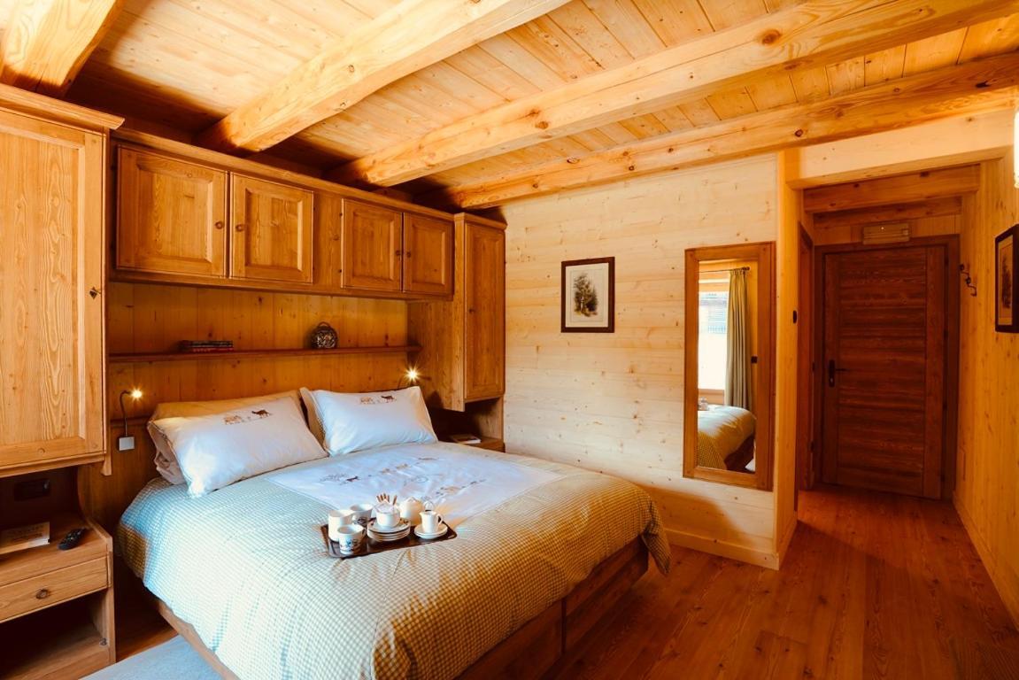 Hibou Chambres - コー​​ニュ エクステリア 写真